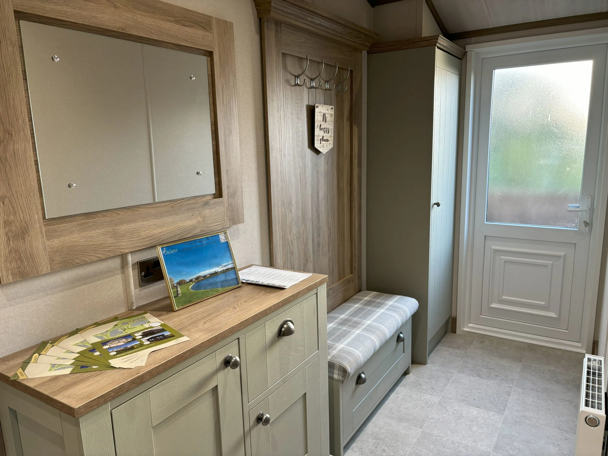 Abi Harrogate - Image 3