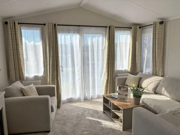 Sunseeker Solis - Image 7